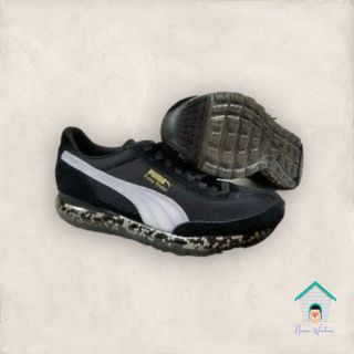 (Category: ) located in . Submitted by neimanswarehouse (Listing ID 1309181485, Image 1). Description: .