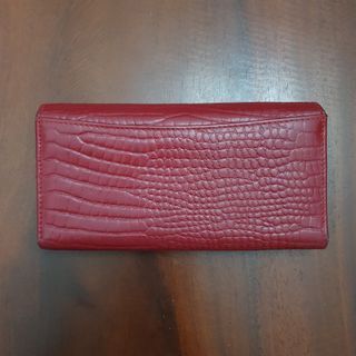 Red croc leather long wallet