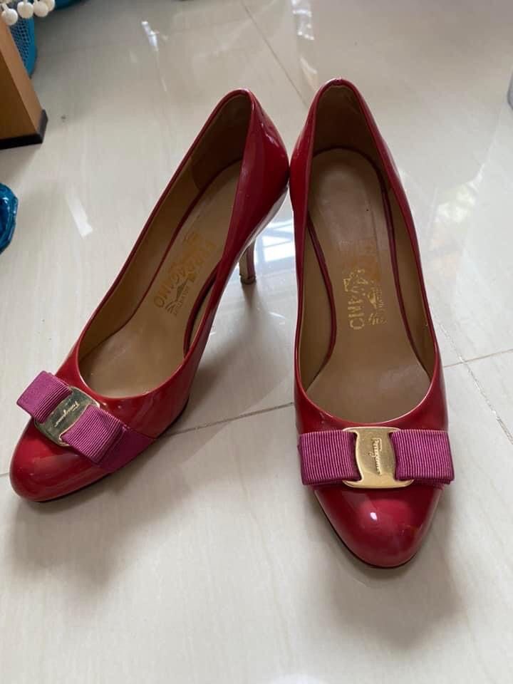 Ferragamo discount 2025