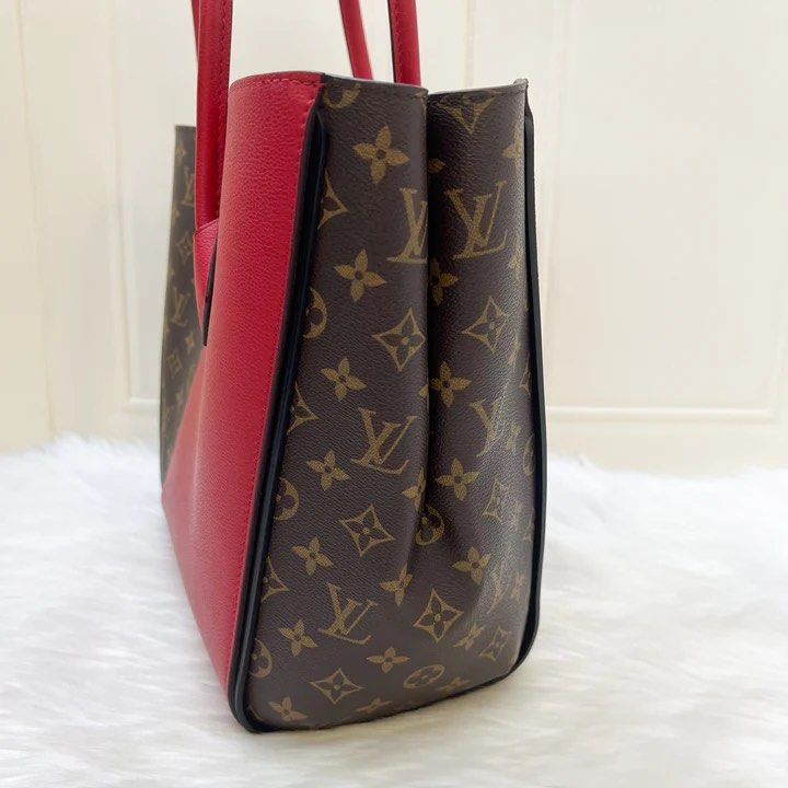 ❌SOLD❌[Retail: $4k!] Louis Vuitton LV Kimono Tote Bag in