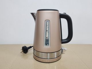 RUSSELL HOBBS Electic Kettle