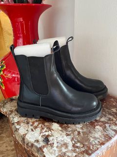 SHEIN CHELSEA BOOTS