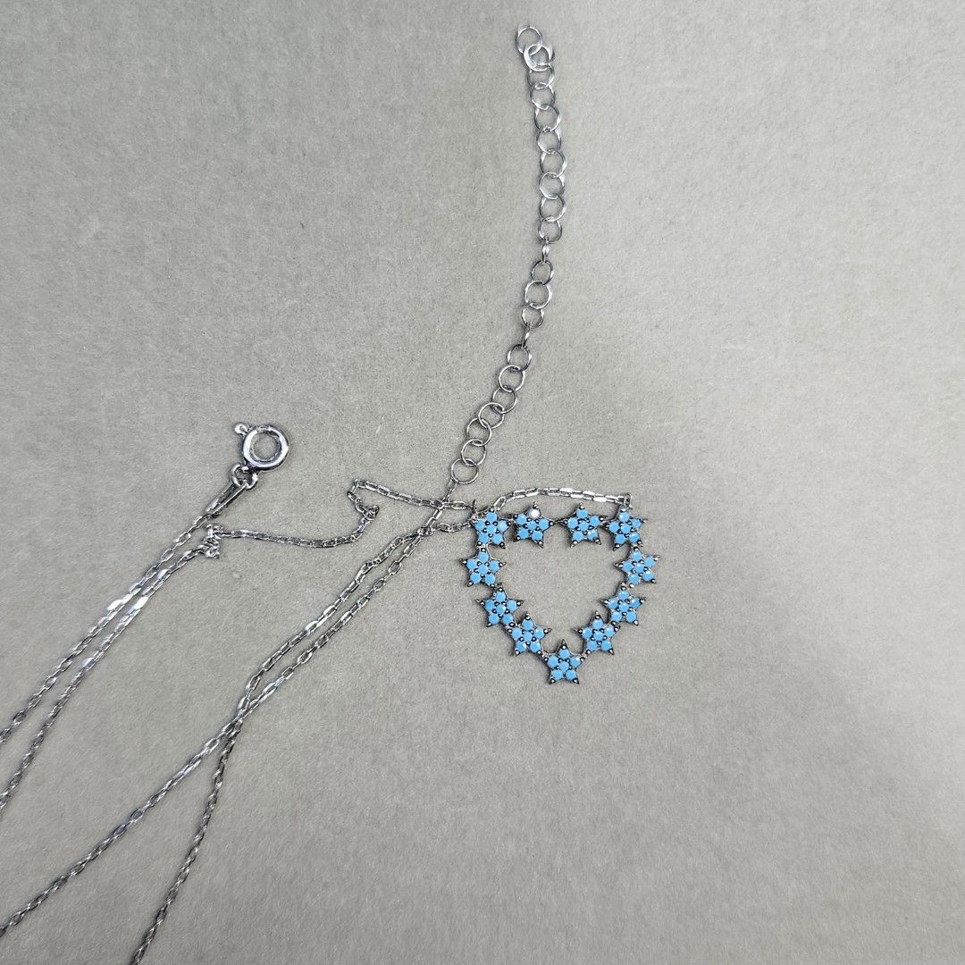 Silverworks Turquoise Heart Necklace (Category: Necklaces) located in Manila. Submitted by maryelabii (Listing ID 1309033062, Image 2). Description: Bought it in SW Almost new 🩵.