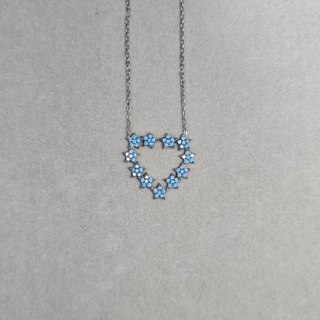 Silverworks Turquoise Heart Necklace (Category: Necklaces) located in Manila. Submitted by maryelabii (Listing ID 1309033062, Image 1). Description: Bought it in SW Almost new 🩵.