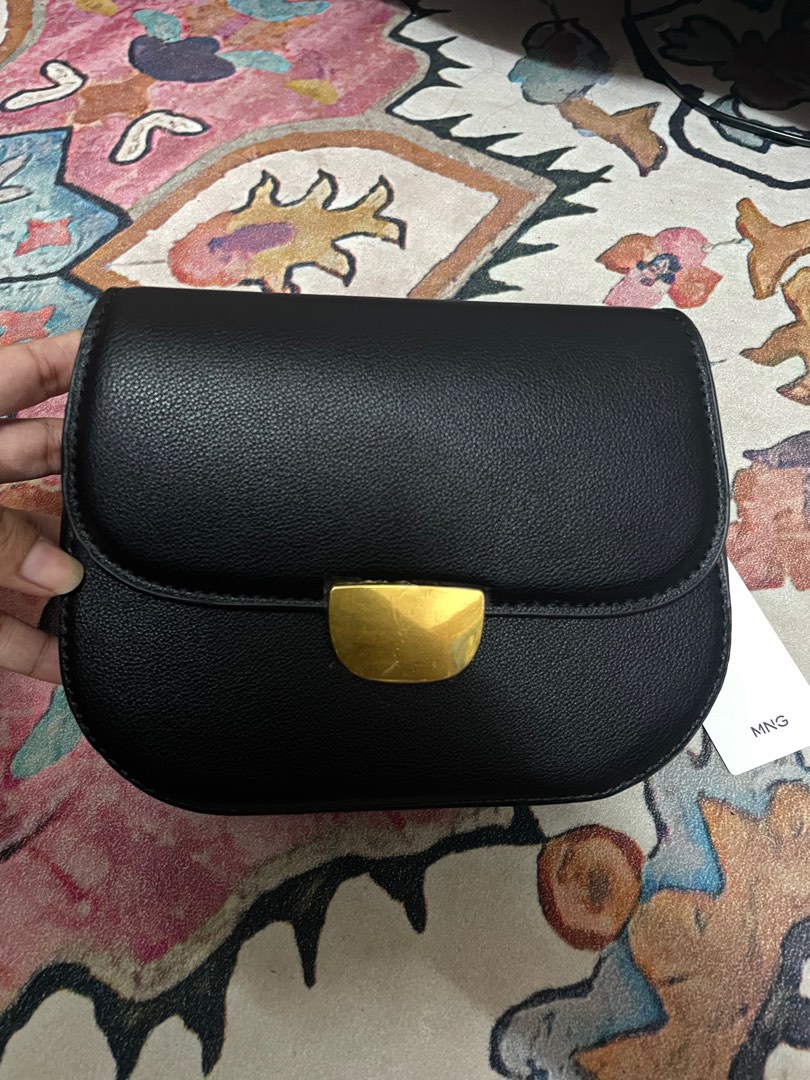 Sling bag mango Women s Fashion Bags Wallets Cross body Bags on Carousell