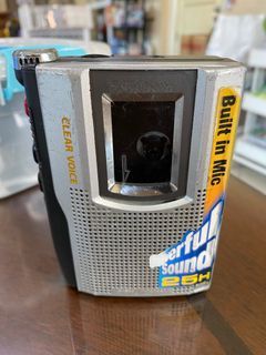 Sony Cassette Recorder TCM-150 Standard Voice Recorder - DEFECTIVE / NEEDS REPAIR - Walkman Vintage