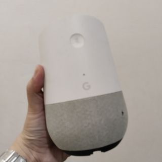 Super Sale of the Day !!! Affordable Google Home Smart Speaker, Google Assistant, light Grey & White for only php 1000 😍👌