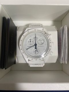 Swatch Moonphase Snoopy White