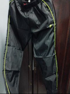 (Category: ) located in . Submitted by z_store (Listing ID 1309051537, Image 1). Description: .