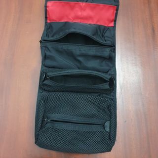 Travel pouch organizer makeup kit toiletry bag