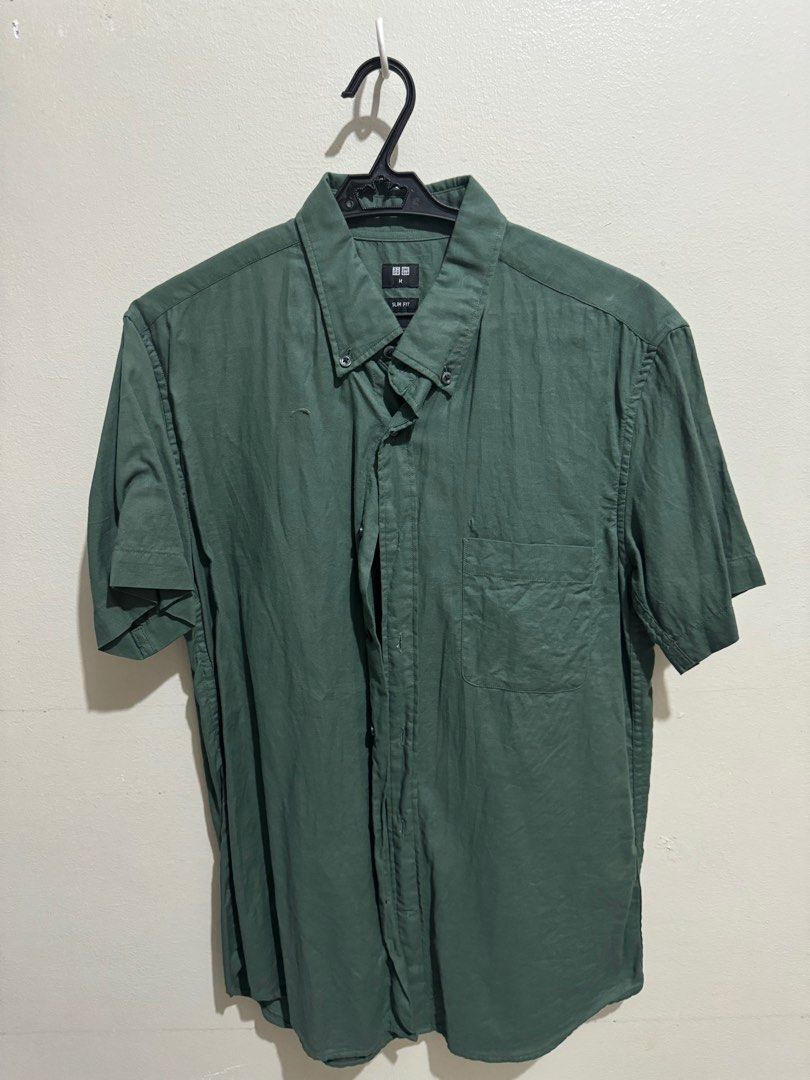 Uniqlo Short Sleeve Polo size Medium (Category: Tshirts & Polo Shirts ) located in Manila. Submitted by rox2345 (Listing ID 1309041163, Image 3). Description: Uniqlo Slim Fit size M 500 each shirt Willing to give discount Lightly used.