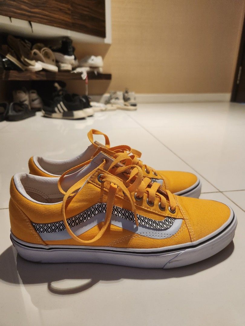 Vans Old Skool Wave Sneakers (Yellow) (EU 43 UK 9/ US 10), Men's
