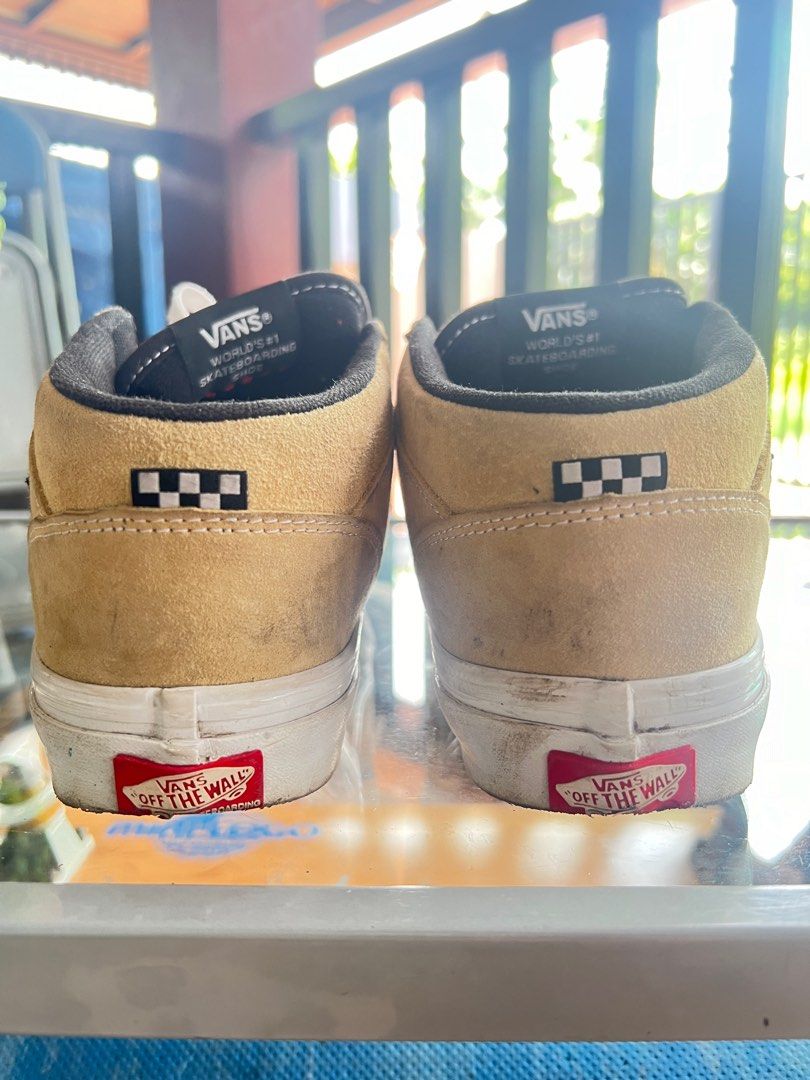 Vans Skate Half Cab 92’ Taupe (Category: Sneakers) located in Santa Cruz. Submitted by jh0606 (Listing ID 1309034341, Image 3). Description: Vans Skate Half Cab 92’ Taupe with original extra lace (black) Size 26 cm 8 mens Condition: 10/10 ₱ 2,500 (negotiable) Mode of payment: gcash Mode of delivery: J&T or LBC Can send more pics - Stains are sign of usage only.