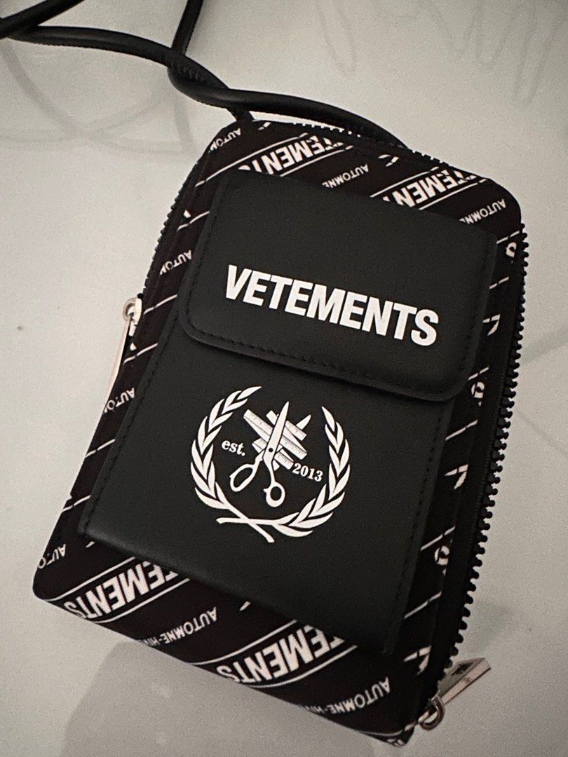 Vetements strap wallet bag