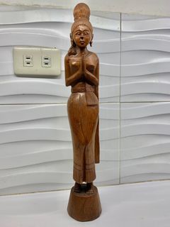 Vintage Beautifully Detailed Hand Carved Teak Wood Asian Woman Statue 18" Tall