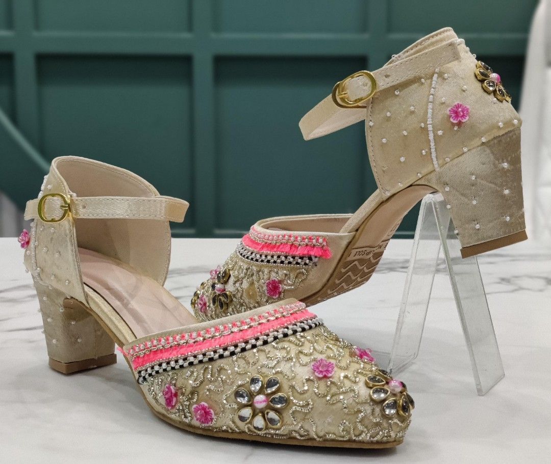 Classy heels for cheap best sale