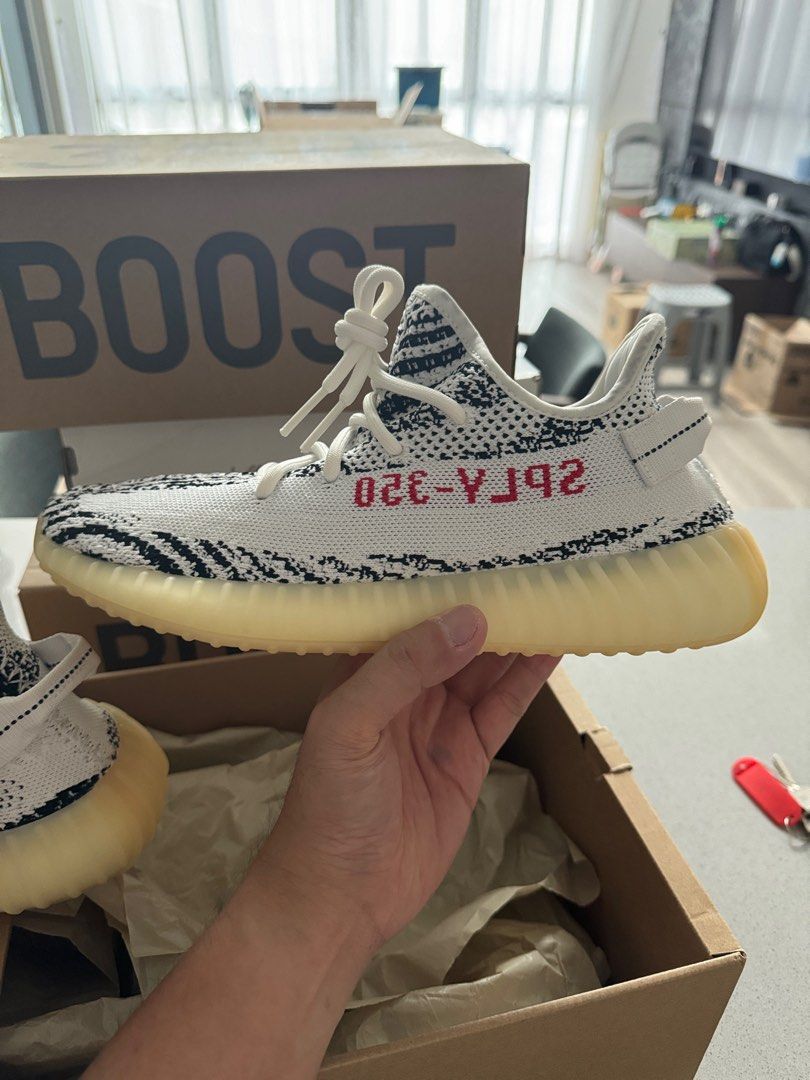 Yeezy Boost 350V2 Zebras Blue Mint BRED