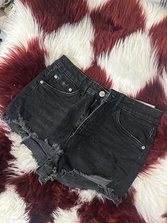 (Category: ) located in . Submitted by closingcloset (Listing ID 1309110703, Image 1). Description: .