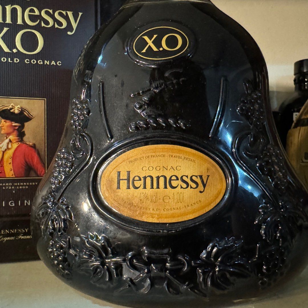 1L Hennessy XO cognac black cap, Food & Drinks, Alcoholic