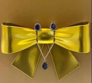 - PANDORA Blue Halo Necklace and Stud Earrings Set-