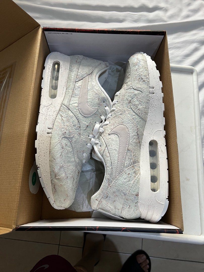 NIKE AIRMAX 1 86 OG SIZE 12. Fitted only (Category: Sneakers) located in Santa Maria. Submitted by jeshtine (Listing ID 1309265766, Image 1). Description: .