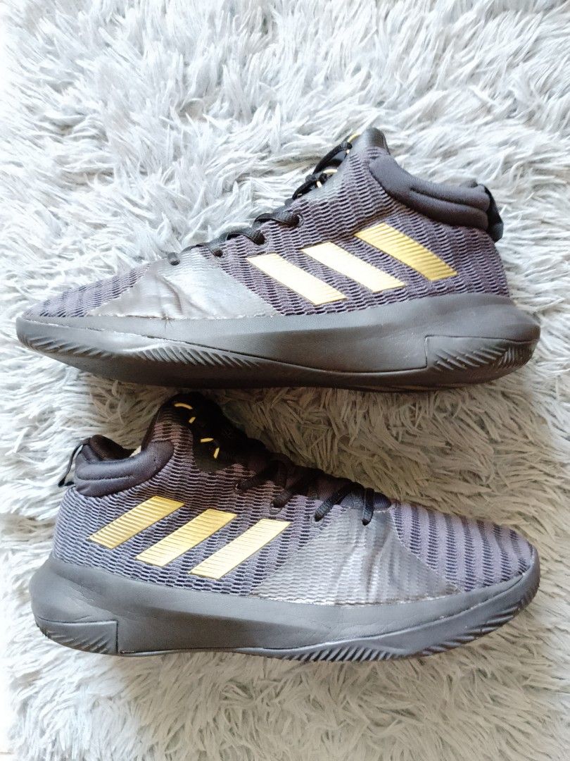 Adidas Basket PRO ELEVATE 2018 Size 43 275 made in China Fesyen Pria Sepatu Sneakers di Carousell