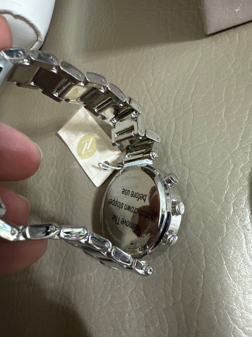 Vittadini watch top