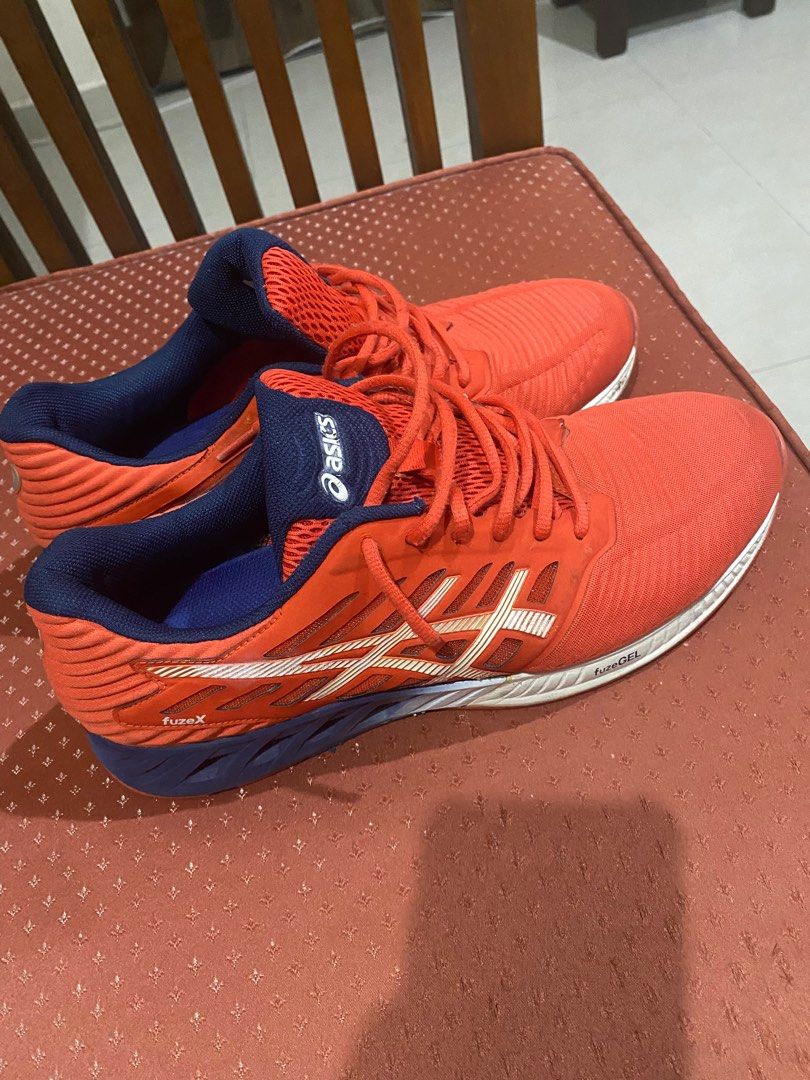 Asics shoes fuzegel hot sale