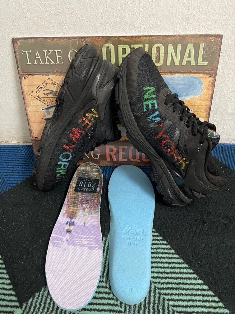 Asics nyc 2018 top