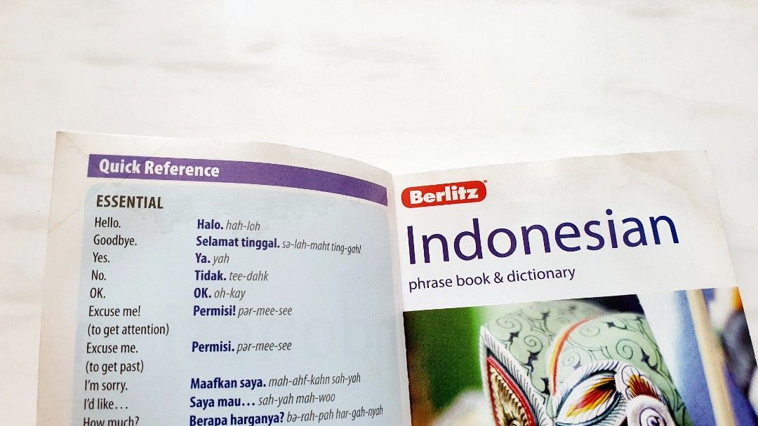 Berlitz Indonesian English Travel Phrase Book & Dictionary, Hobbies ...