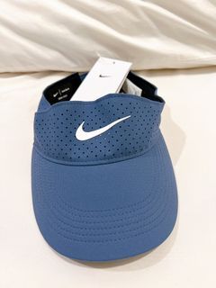 Bnew Nike blue visor cap