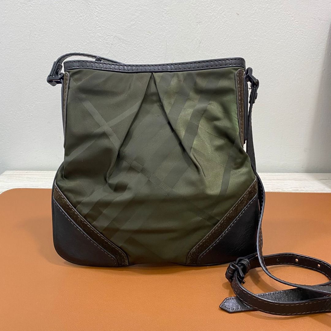 BURBERRY MESSENGER BAG GREEN BLACK NYLON BHW CNQINCHOQIN NEW PRICE