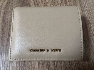 （分類：）位於 。 由 chy1106 提交（商品編號 1309266854，圖片 1）。簡介： 。