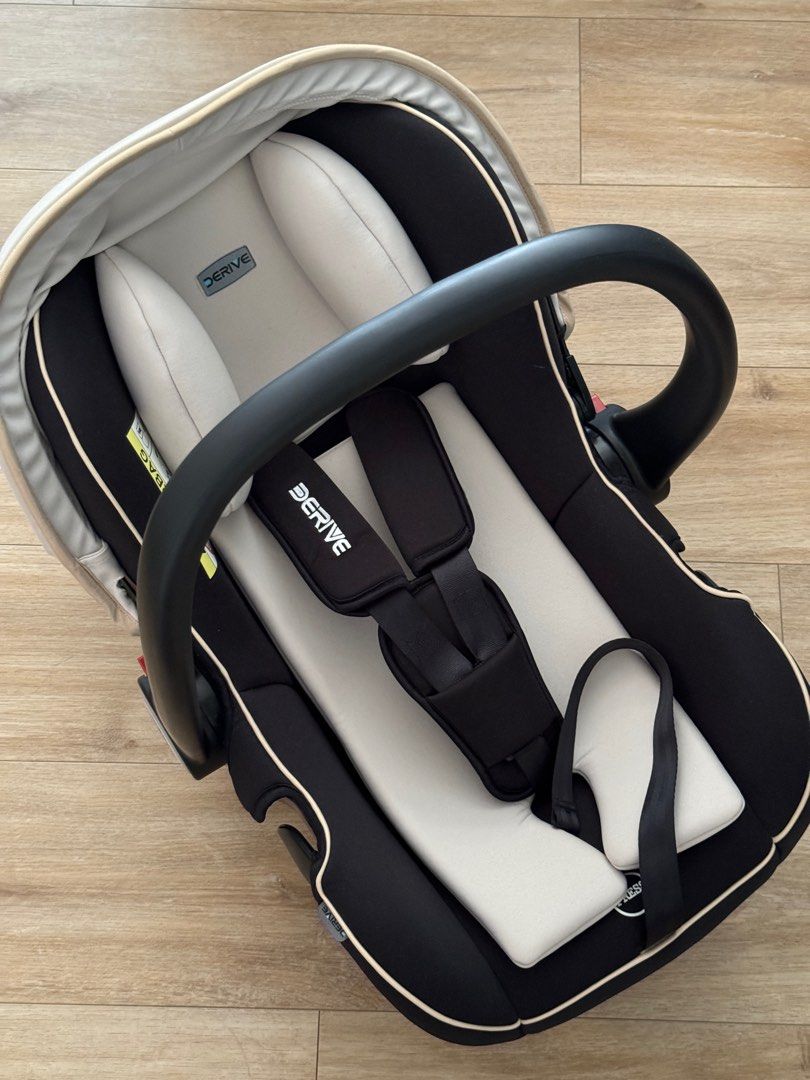 CHEAP GOOD DEAL LIKE NEW Baby infant car seat for sale Used only 5 times Babies Kids Going Out Car Seats on Carousell