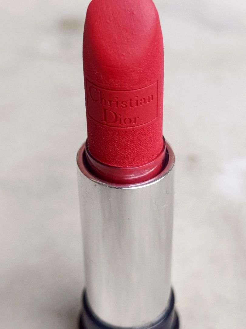 Christian Dior Mini Lipstick (Category: Makeup) located in Hermosa. Submitted by meowmingZ (Listing ID 1309244845, Image 2). Description: Only used for swatching. Rouge Dior 862 Winter Poppy Velvet.