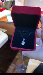 Diamond necklace 18k WG
