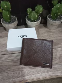 (Kategori: ) berada di . Dikirim oleh jshop_preloved (ID iklan 1309275847, Gambar 1). Deskripsi: .
