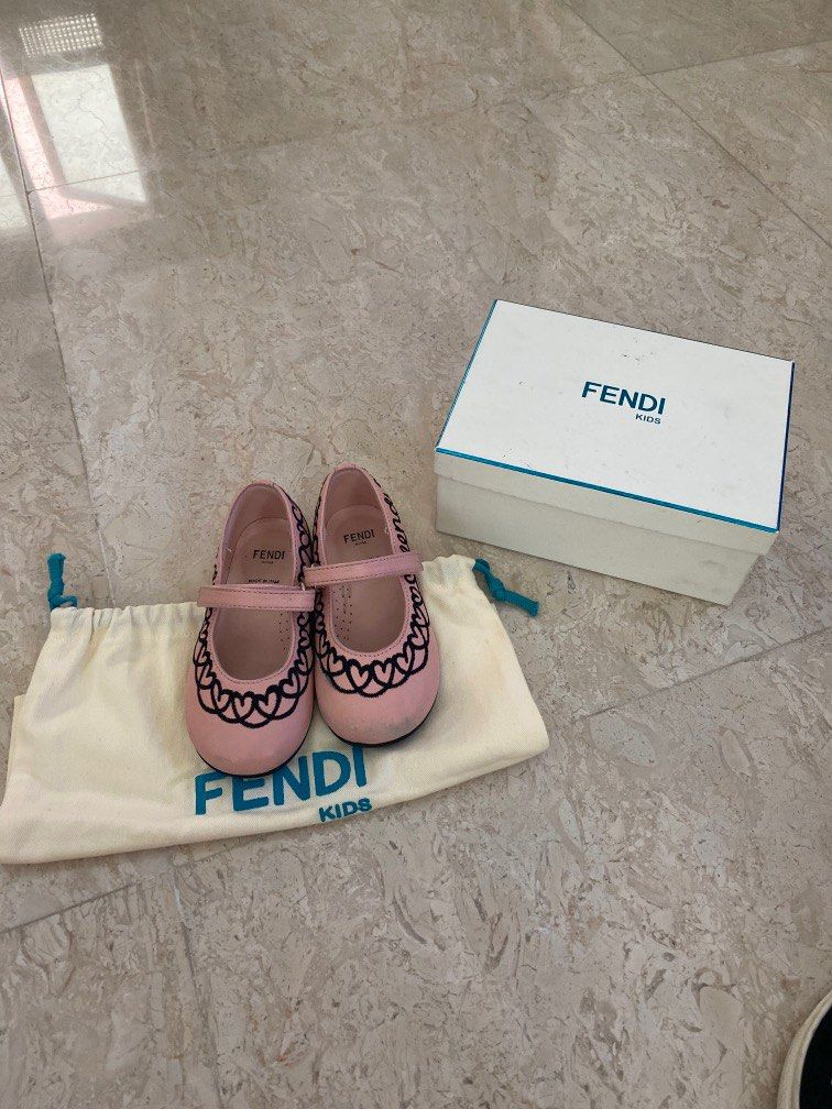 Fendi baby girl shoes top