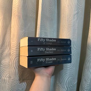 Fifty Shades Trilogy (Preloved)