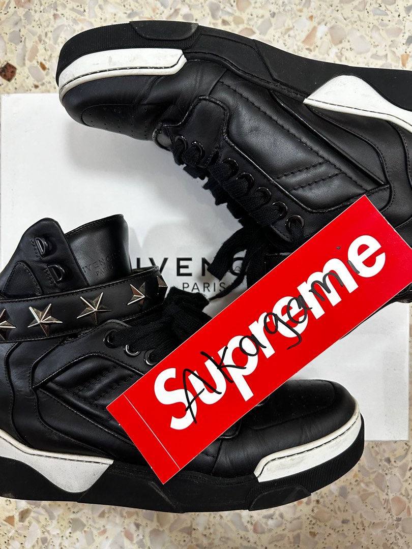 Givenchy Tyson Stars Sneakers Men s Fashion Footwear Sneakers on Carousell