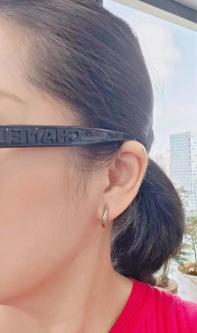 Hermes Sabot earring 耳環橙邊, 名牌, 飾物及配件- Carousell