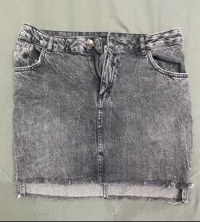 (Category: ) located in . Submitted by ascloset22 (Listing ID 1309304858, Image 1). Description: .