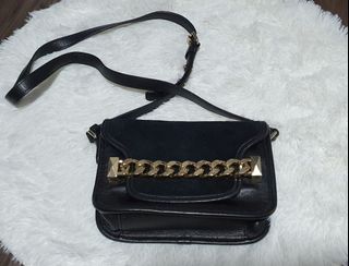(Category: ) located in . Submitted by sunshinejo (Listing ID 1309234855, Image 1). Description: .
