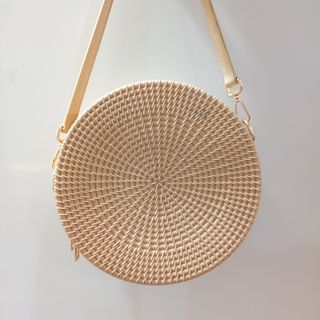K-Fashion Silica Jelly Round Rattan Bag (in Rose Gold)