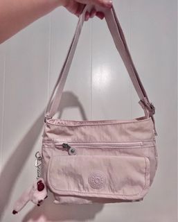 Kipling syro bag in the wishful pink (AUTHENTIC)