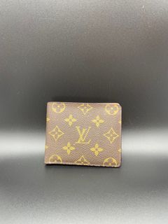 Louis Vuitton Bi-fold Wallet