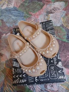 (Category: ) located in . Submitted by i_clothes (Listing ID 1309186012, Image 1). Description: .