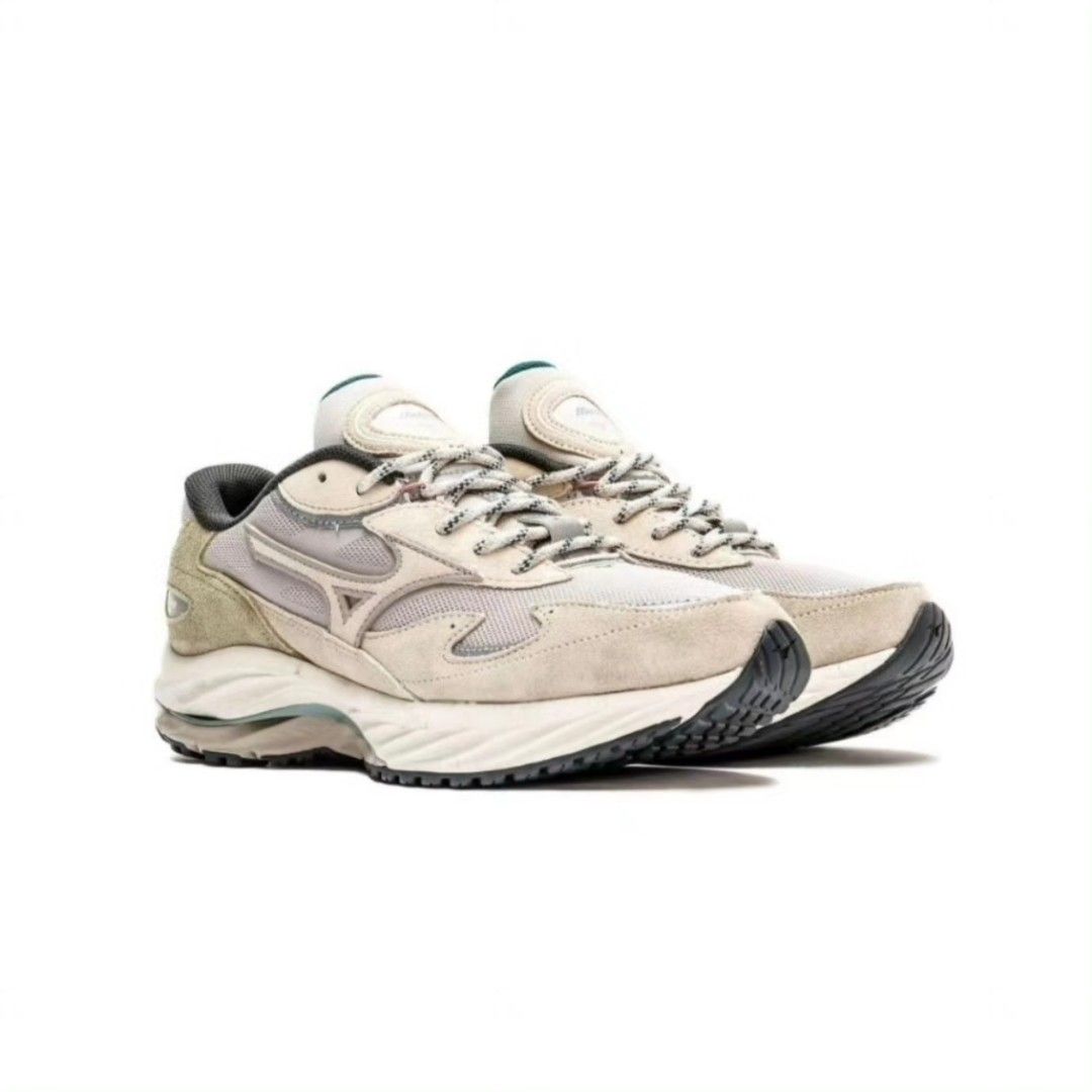 MIZUNO WAVE RIDER BETA KIZUNA NOMAD PACK Carousell