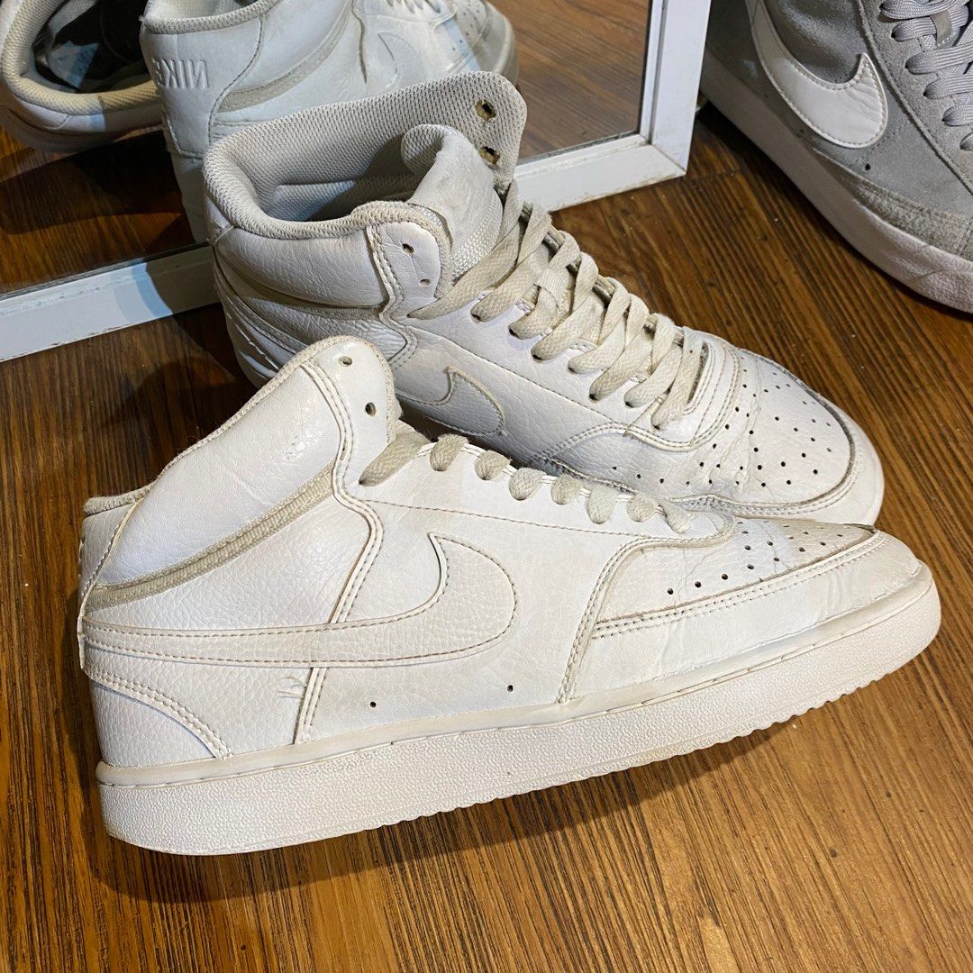 white nike shoes not air force