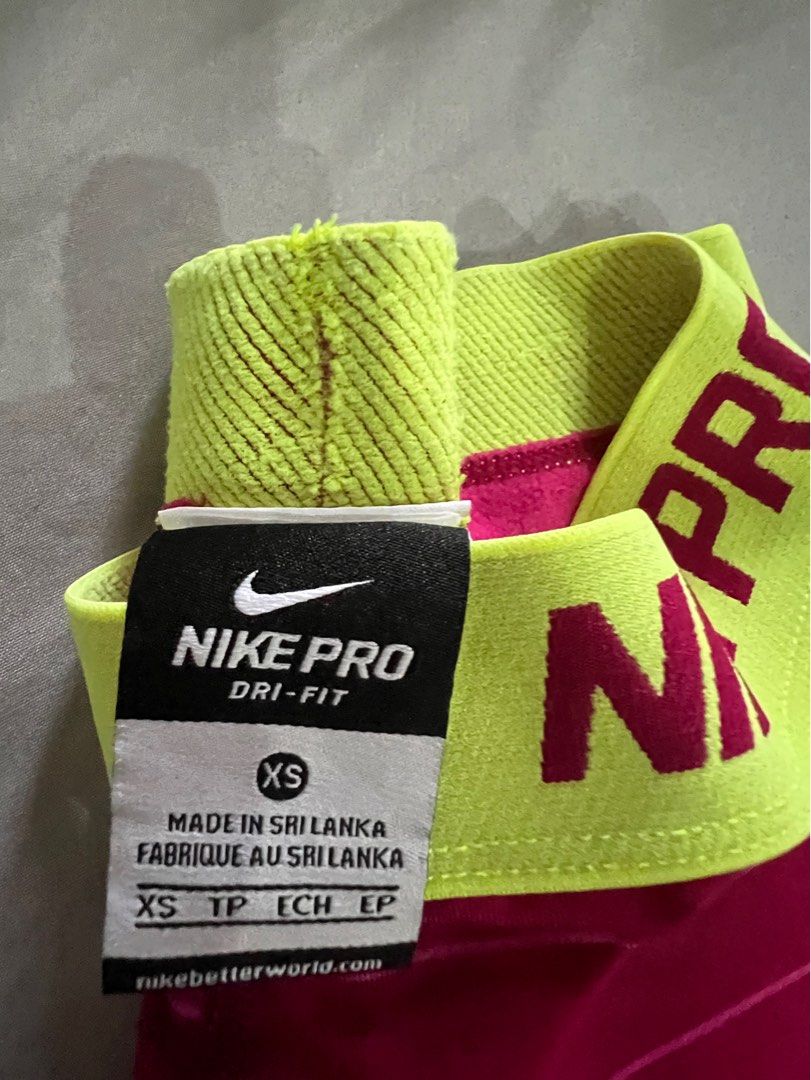Nike Pro Leggings (Category: Activewear) located in Mandaluyong City. Submitted by authenteecity (Listing ID 1309263066, Image 2). Description: Used once. Rfs: doesn’t fit .